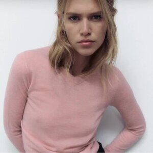 Zara Wool Blend V-Neck Sweater Pale Pink